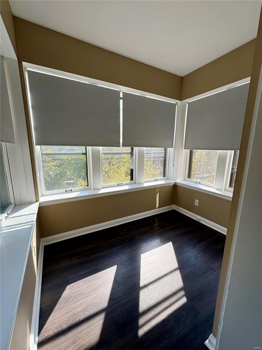 Tyler Place Bl 4829 - Residential Income