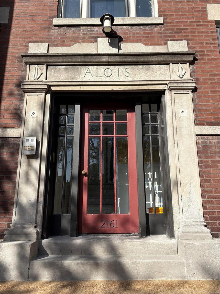 Tyler Place Bl 4829 - Residential Income