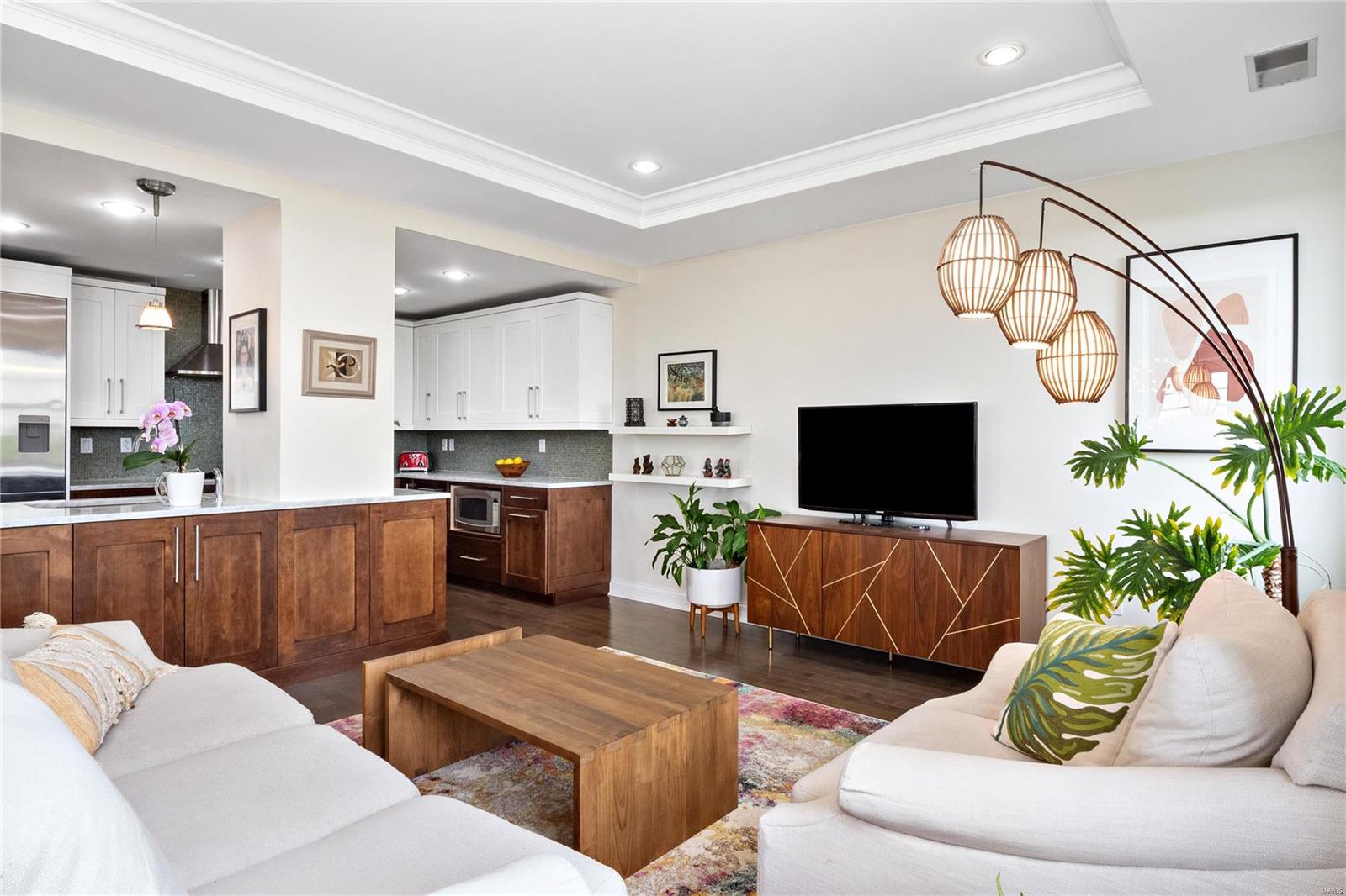 Park Plaza Residential Condo - Residential