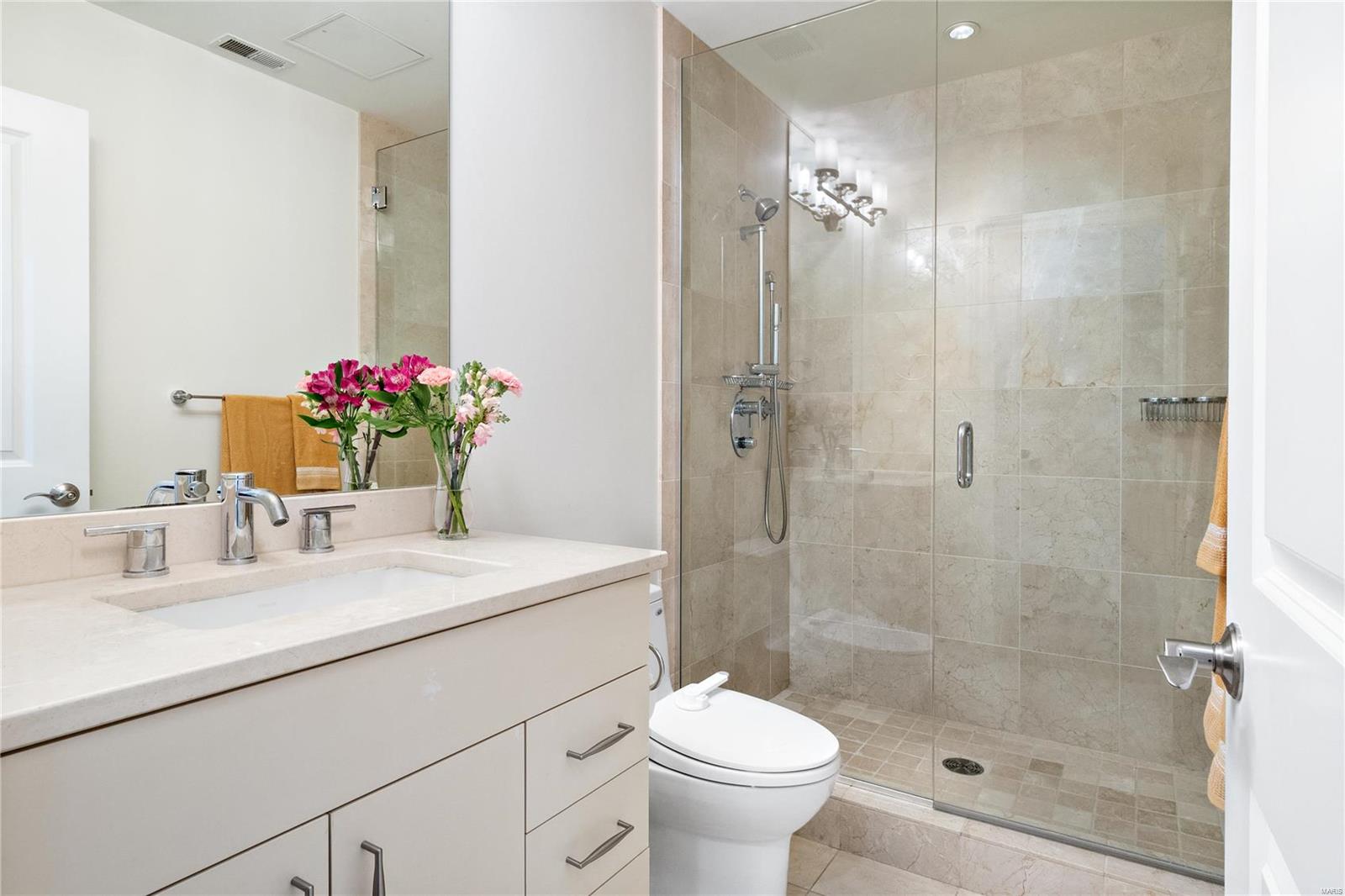 Park Plaza Residential Condo - Residential