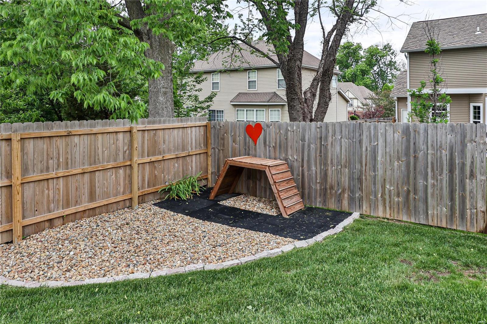 Martha McKnight Estate - Residential