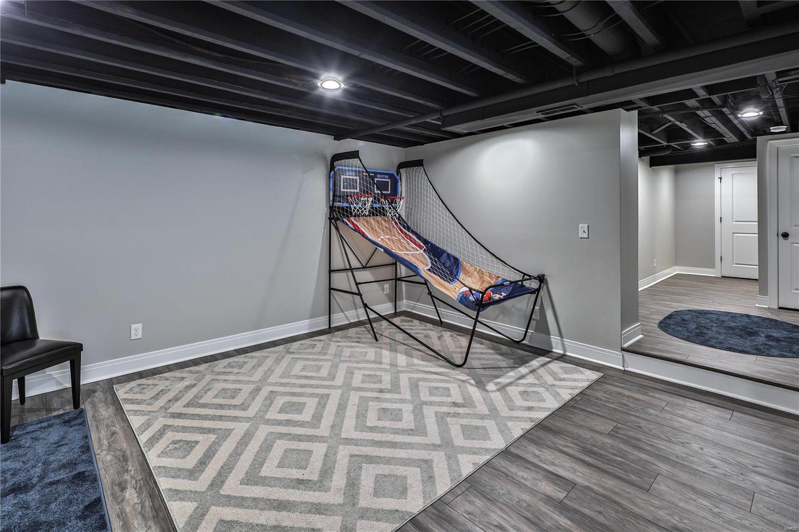 Martha McKnight Estate - Residential