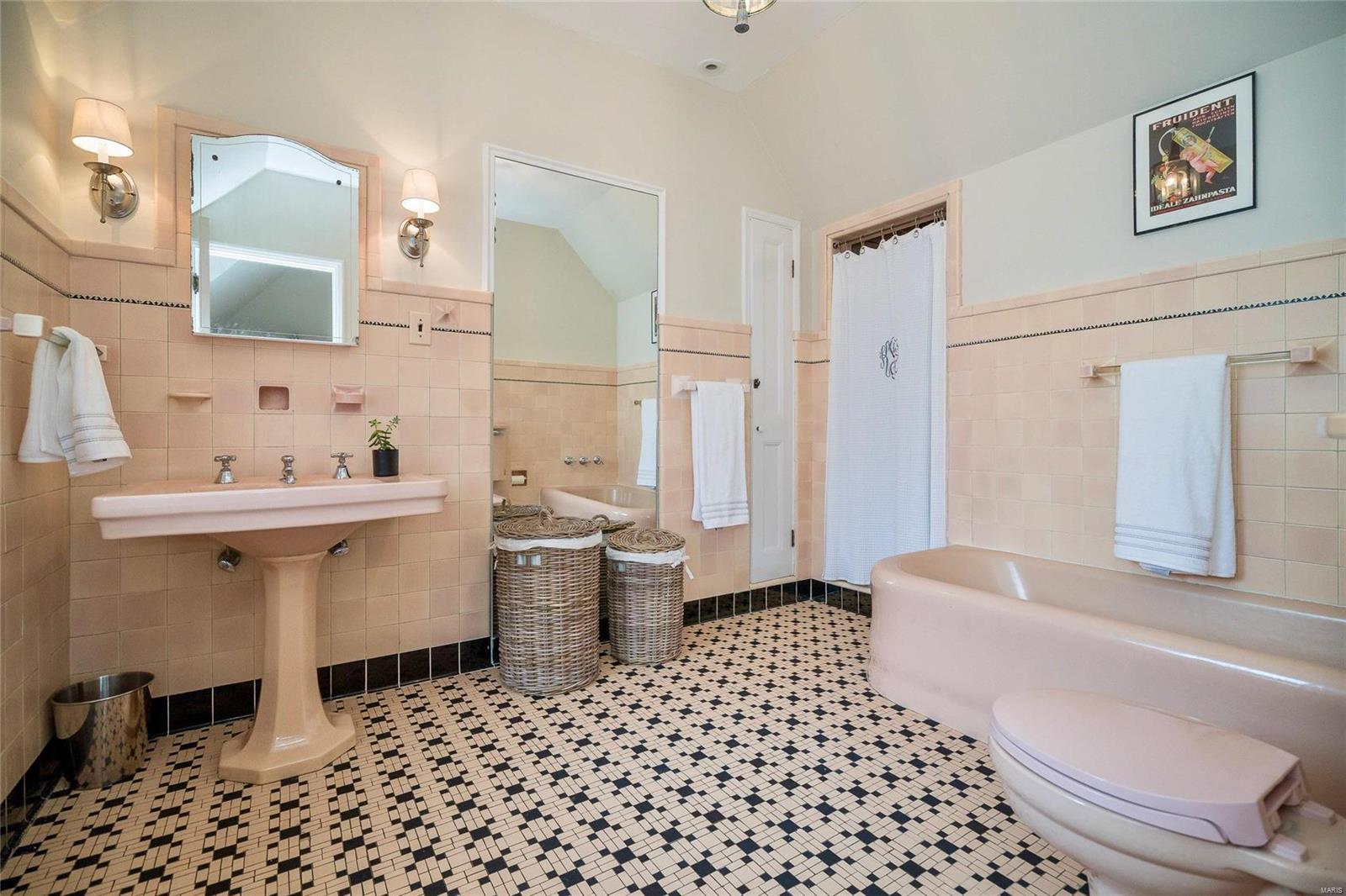 Sherwood Forest 2nd Add - Residential