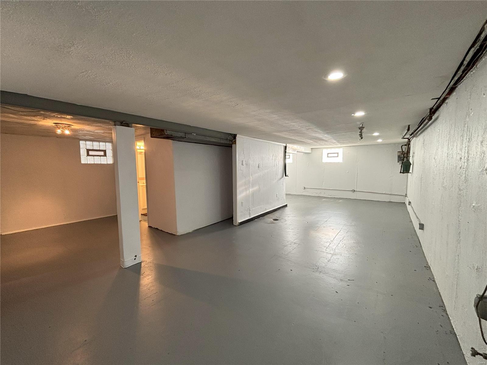 Shields & ashby 2nd Add to Ferguson - Residential