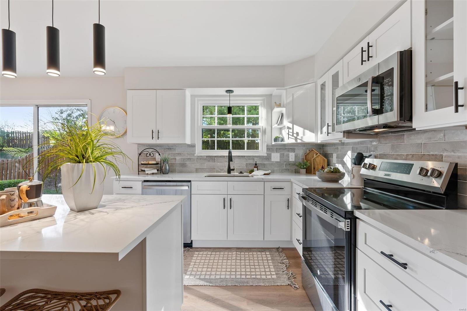 Vlgs At Dardenne Bates Village - Residential