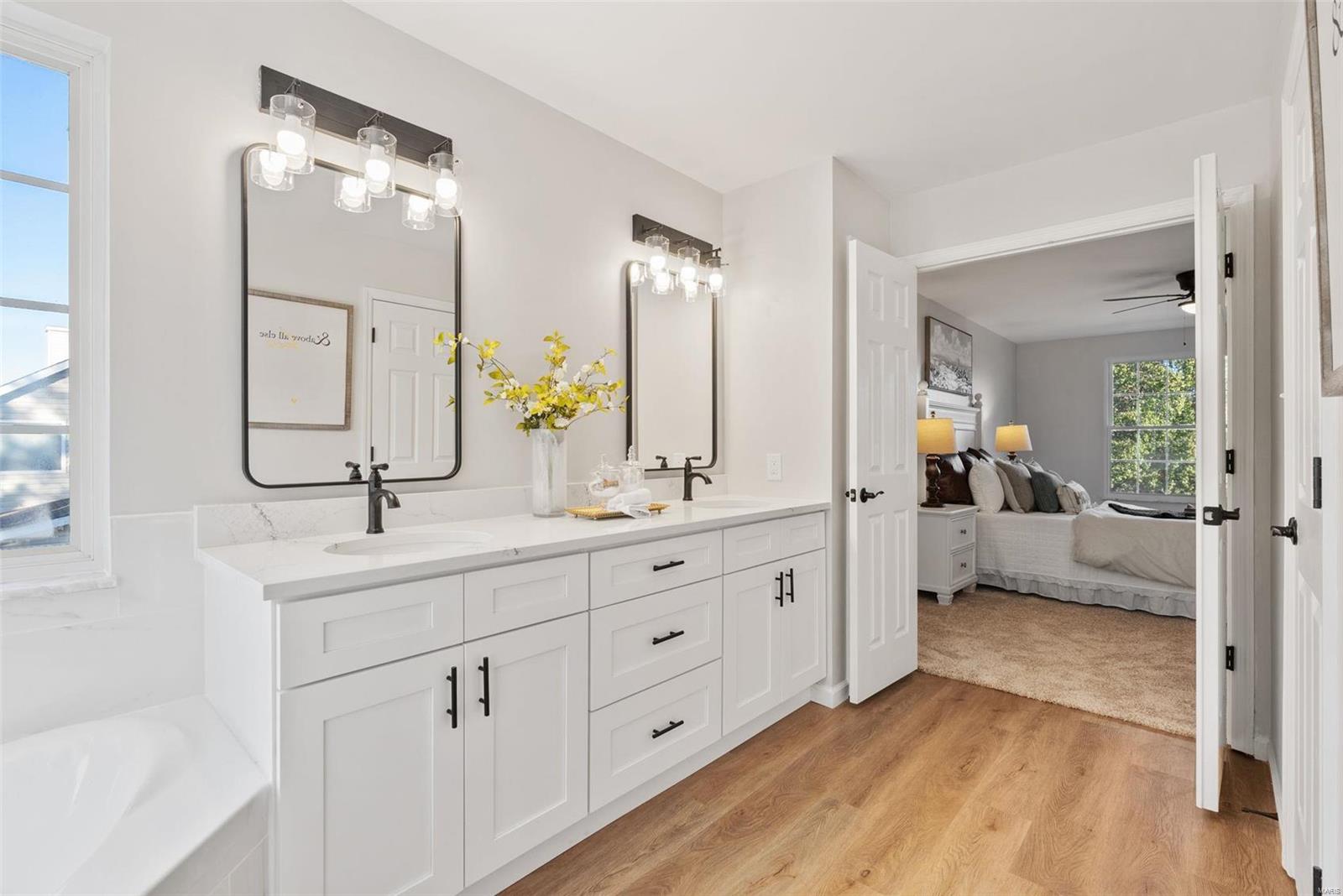 Vlgs At Dardenne Bates Village - Residential