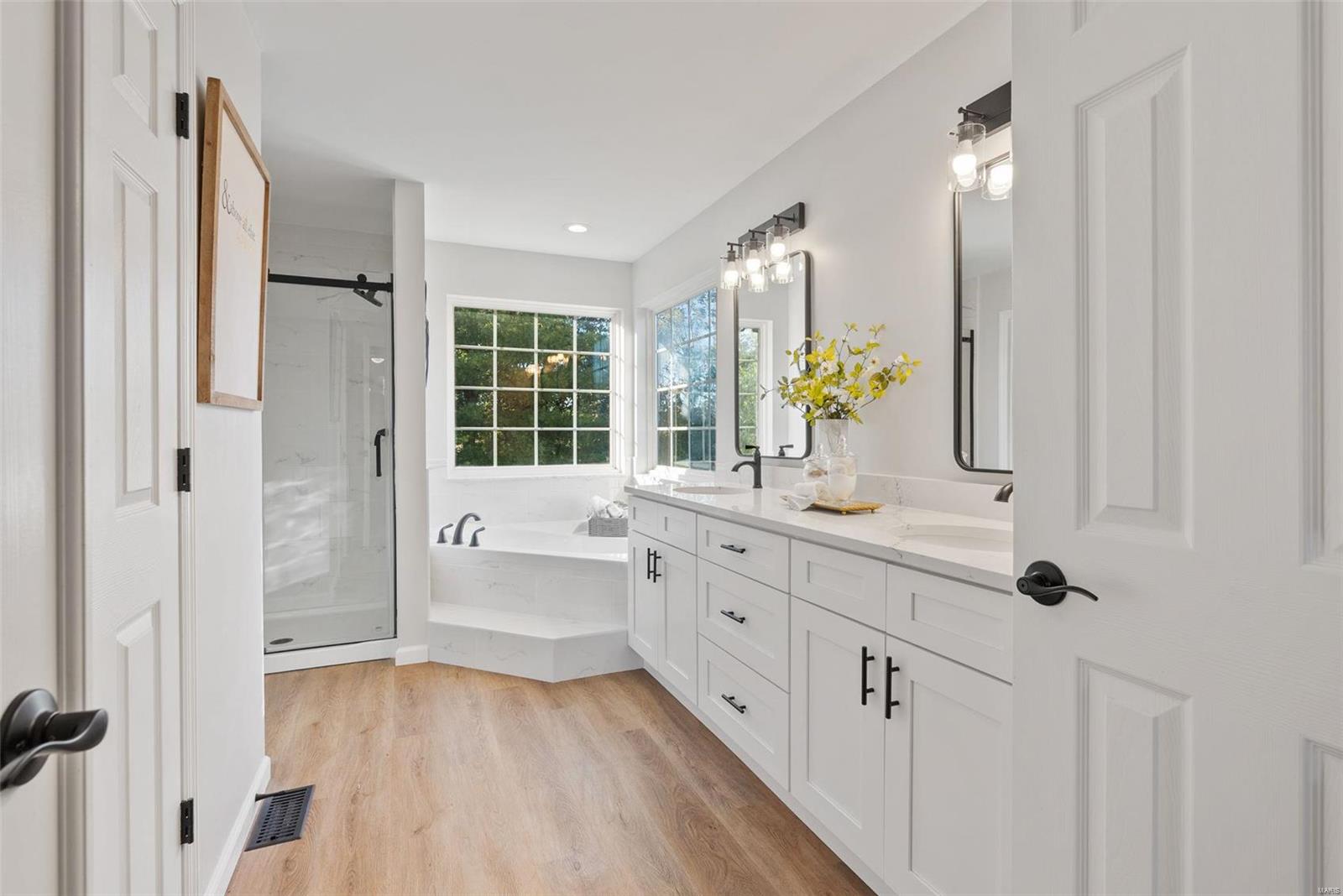 Vlgs At Dardenne Bates Village - Residential