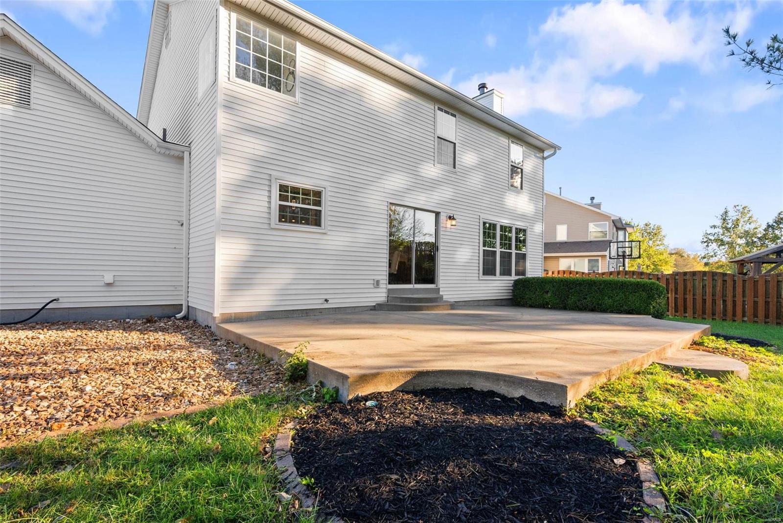 Vlgs At Dardenne Bates Village - Residential