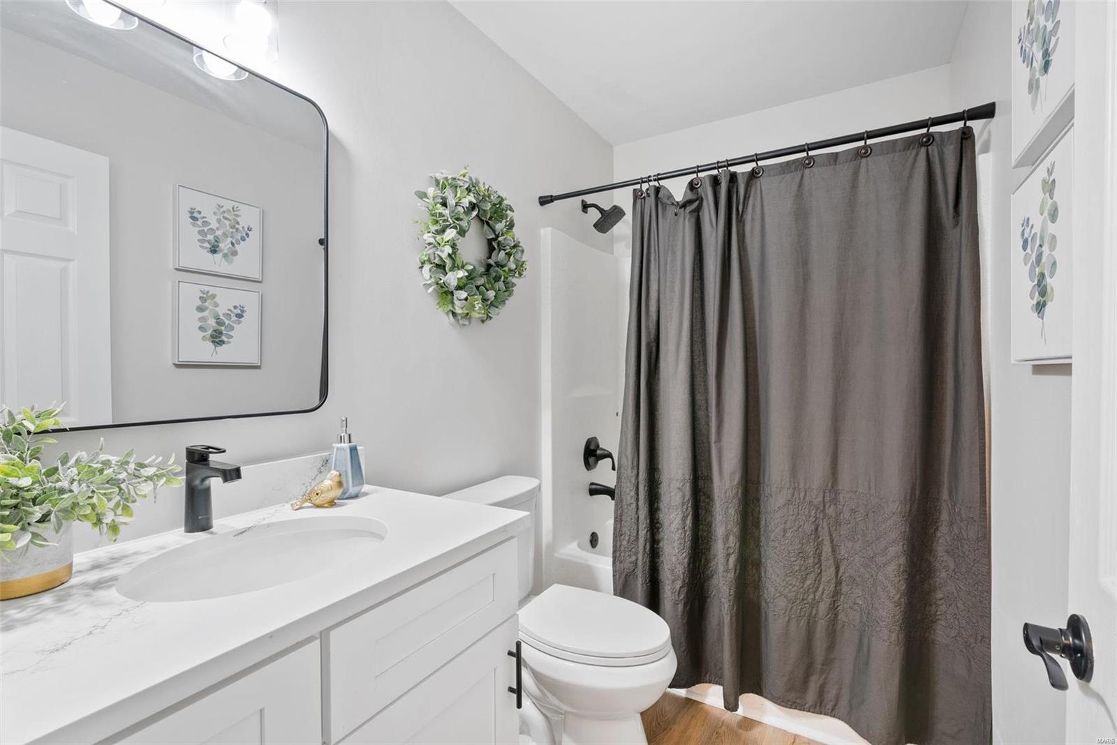 Vlgs At Dardenne Bates Village - Residential