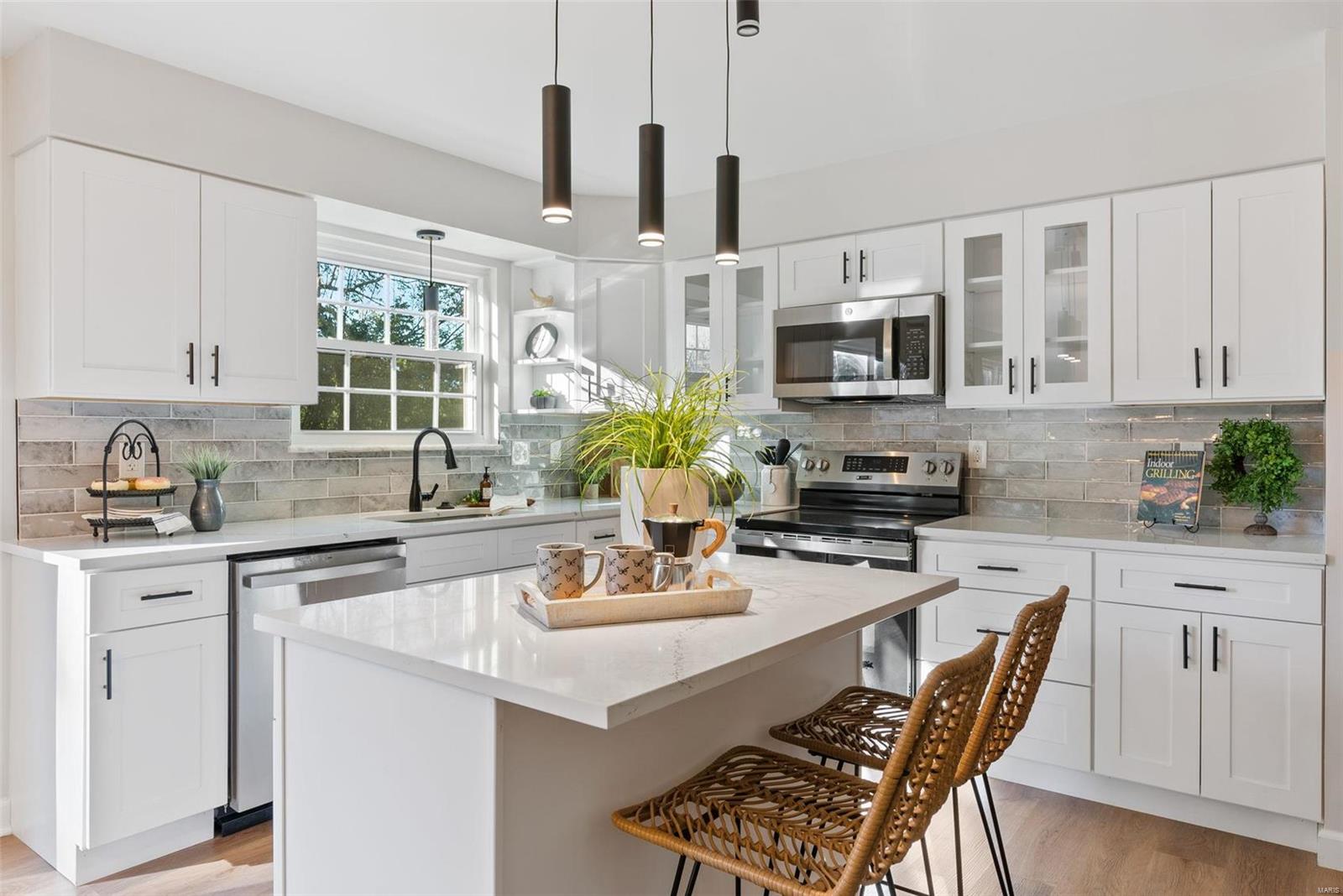 Vlgs At Dardenne Bates Village - Residential