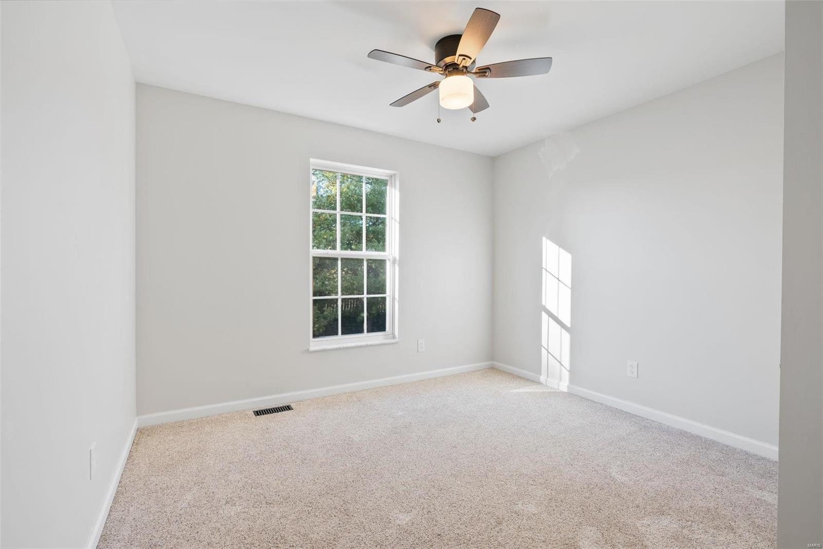 Vlgs At Dardenne Bates Village - Residential