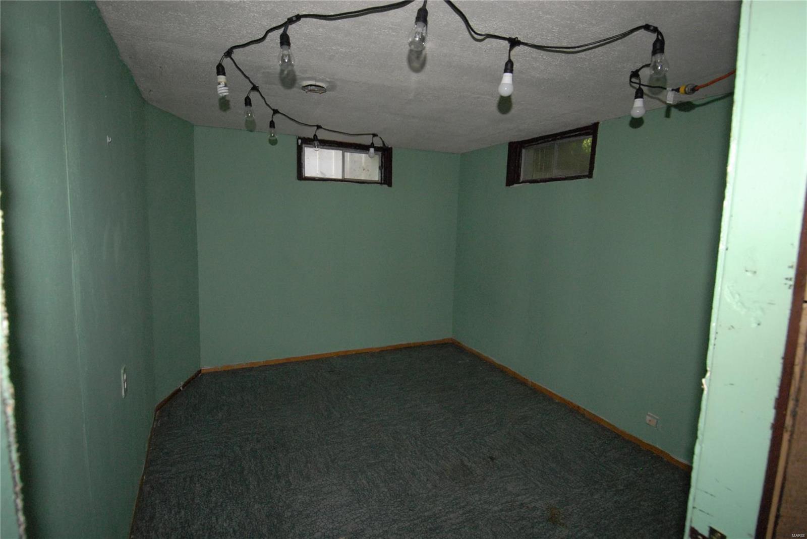 St Chas Hills #6 - Residential Lease