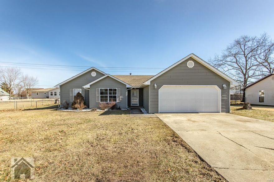In A Quiet Neighborhood! This freshly painted 3 bedroom, 2 bathroom ranch style home is a great starter home with lots of upgrades! Step into the spacious living room which has laminate wood floors, a wood burning fireplace and a ceiling fan. Entertain guests in the dining room and cook up a storm in the kitchen which features ceramic tile floors and black appliances. The King size master bedroom is carpeted for comfort with a walk-in closet. Get a way in the master bathroom which features ceramic tile floors, double vanity sinks, and a shower/ tub insert. The other two good size bedrooms are carpeted with double size closets. Back yard is flat, fenced in and there is a covered back patio. You can't beat its close walking distance to Freedom Elementary, local restaurants, and shopping.