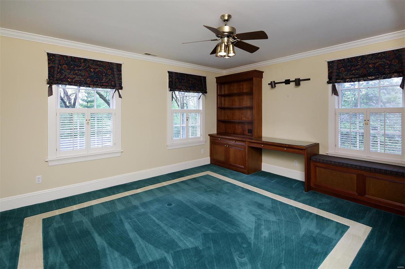 Sherwood Forest - Residential