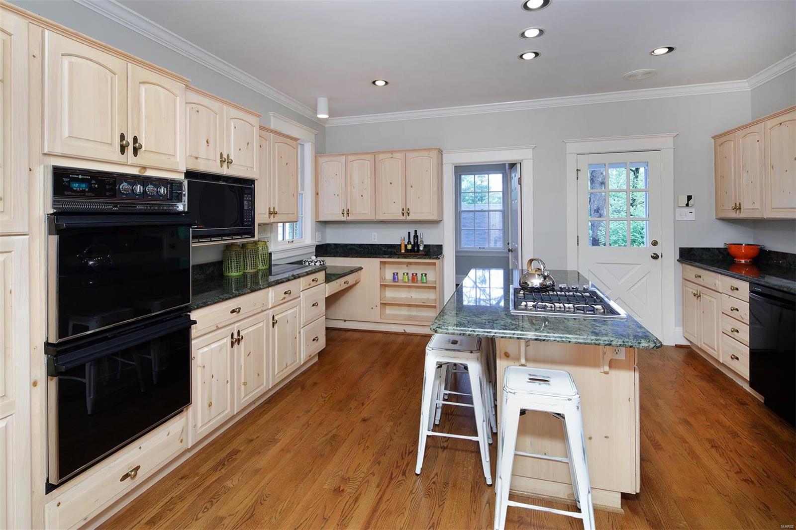 Sherwood Forest - Residential