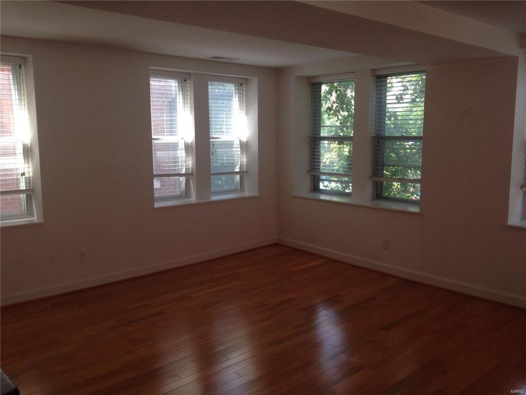 5330-5360 Pershing Condo - Residential Lease