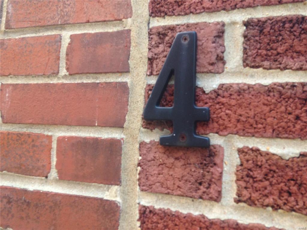 5330-5360 Pershing Condo - Residential Lease