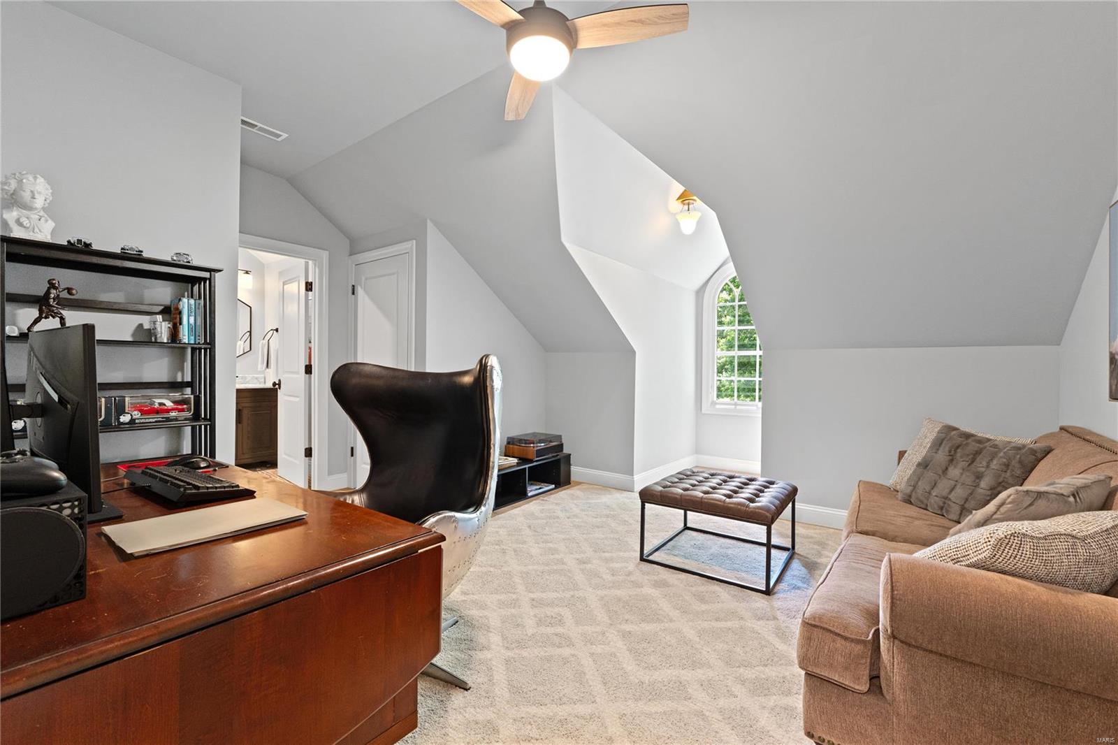 Oak Estates - Residential