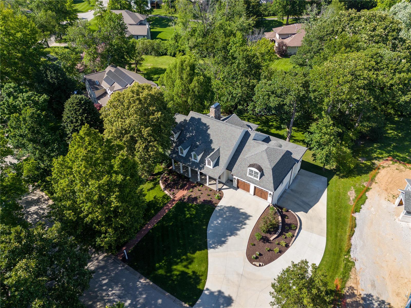 Oak Estates - Residential