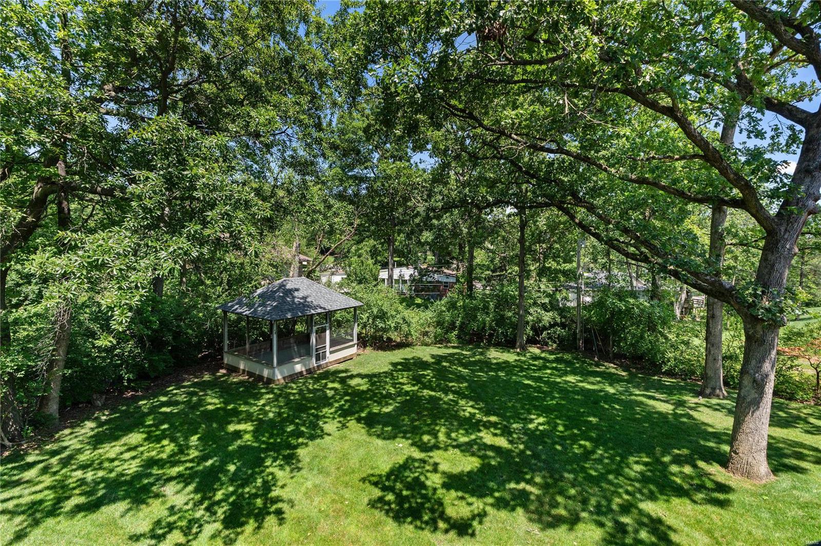 Oak Estates - Residential