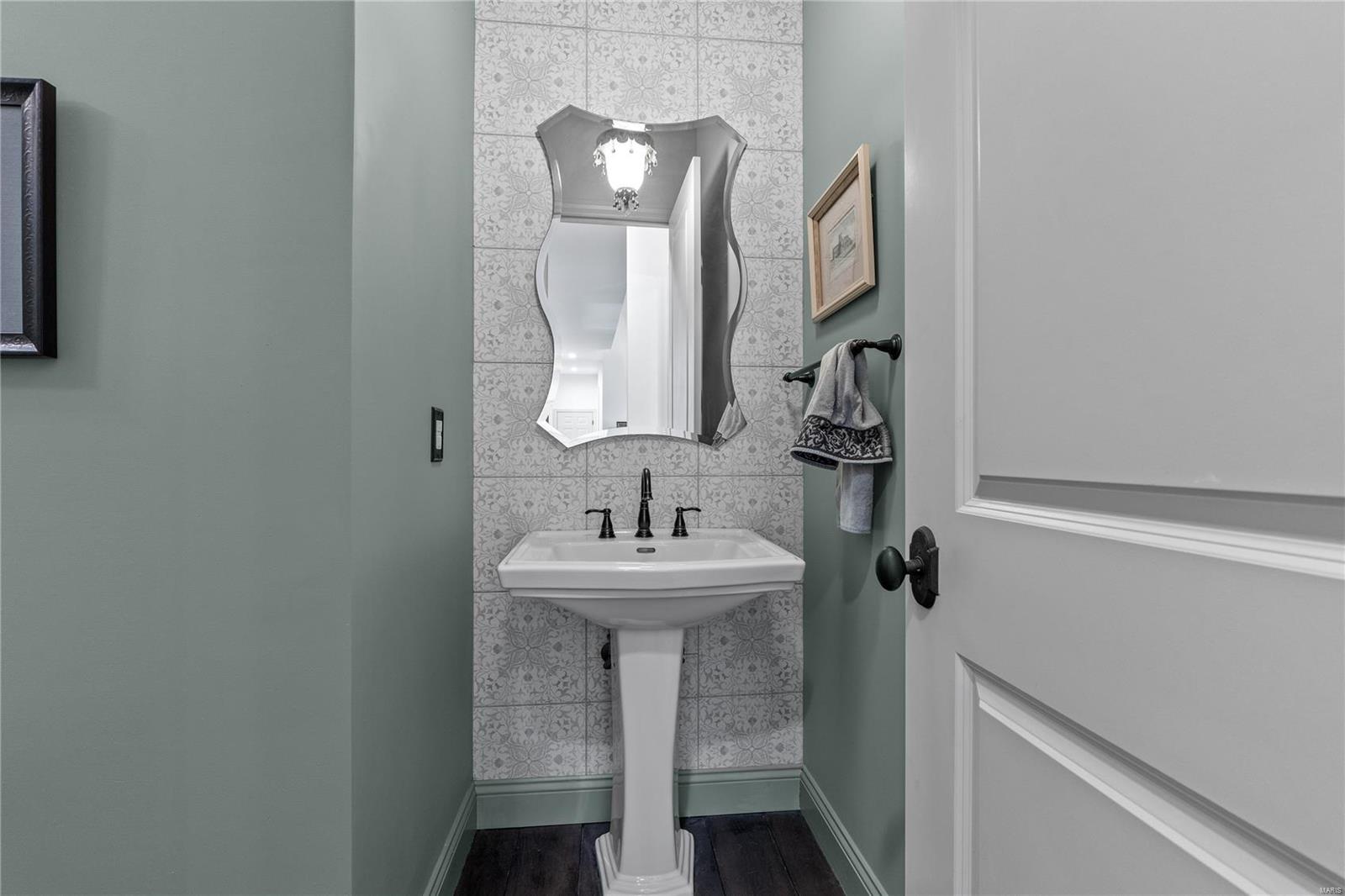 Oak Estates - Residential