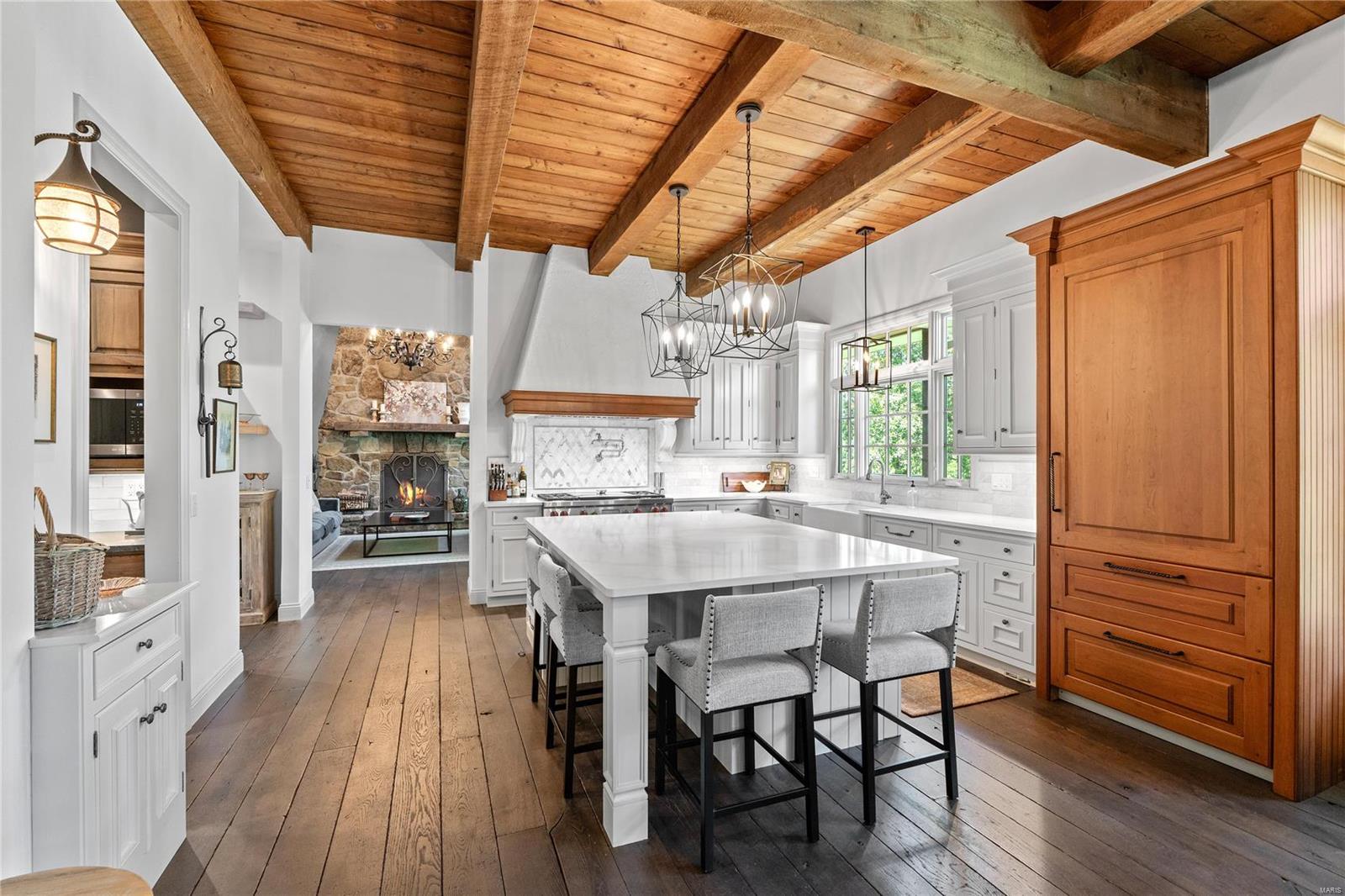 Oak Estates - Residential