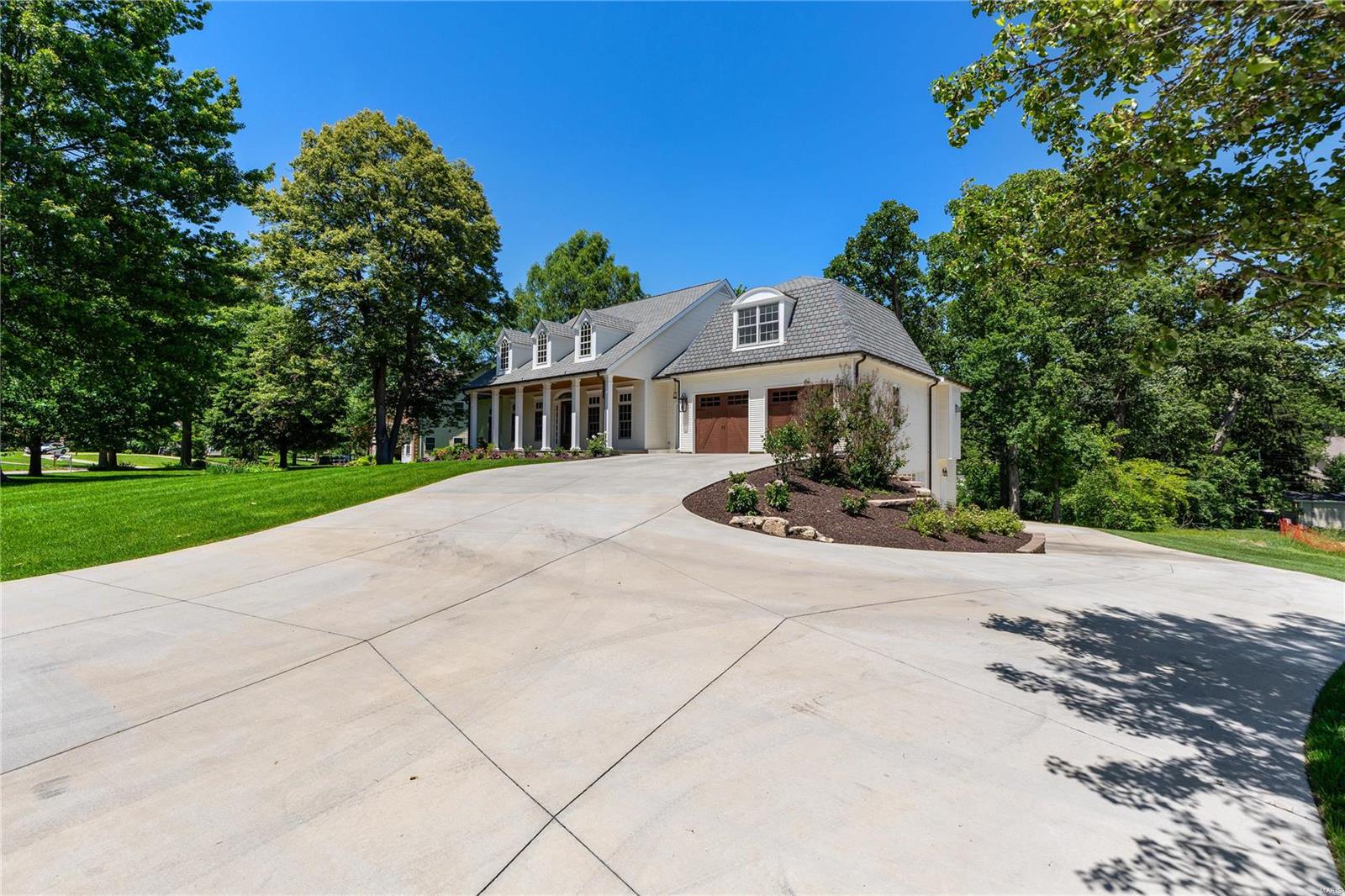 Oak Estates - Residential