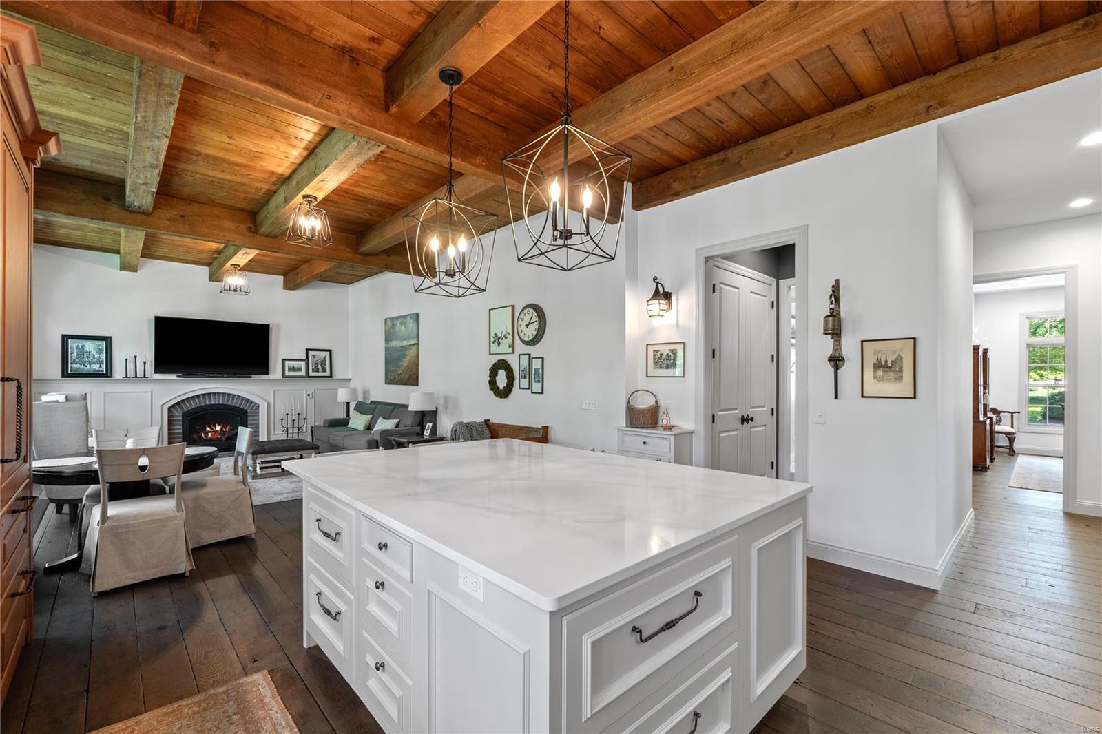 Oak Estates - Residential