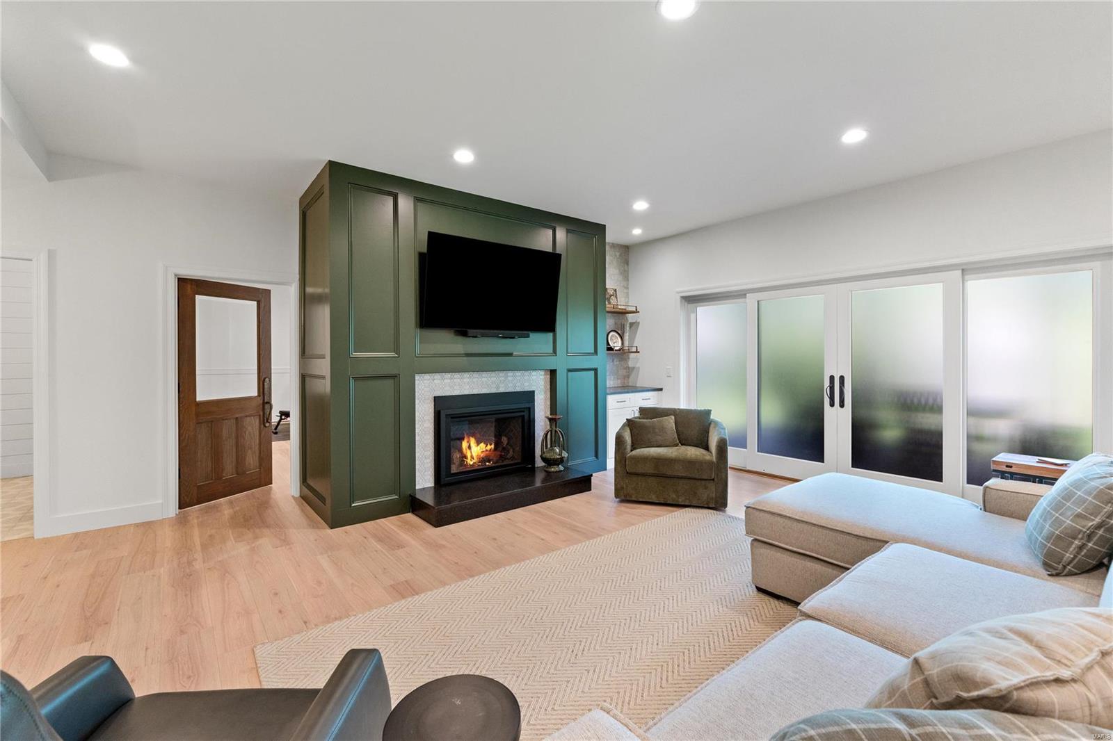 Oak Estates - Residential