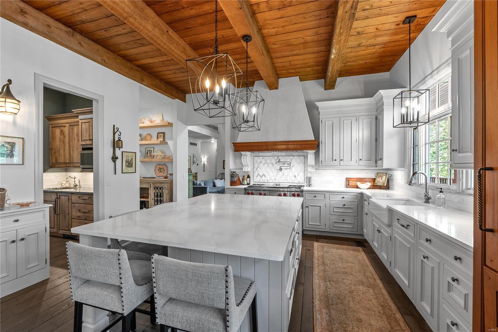 Oak Estates - Residential