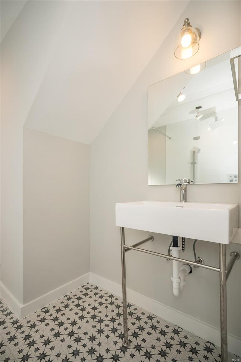 Hillcrest - Residential