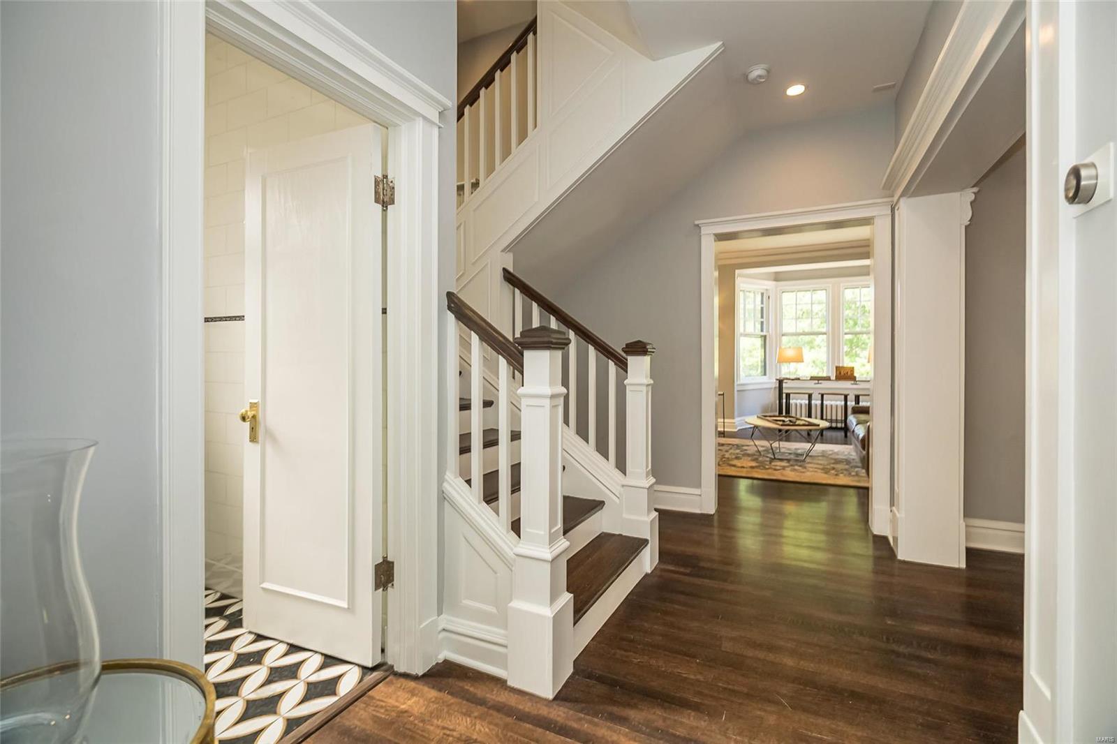 Hillcrest - Residential