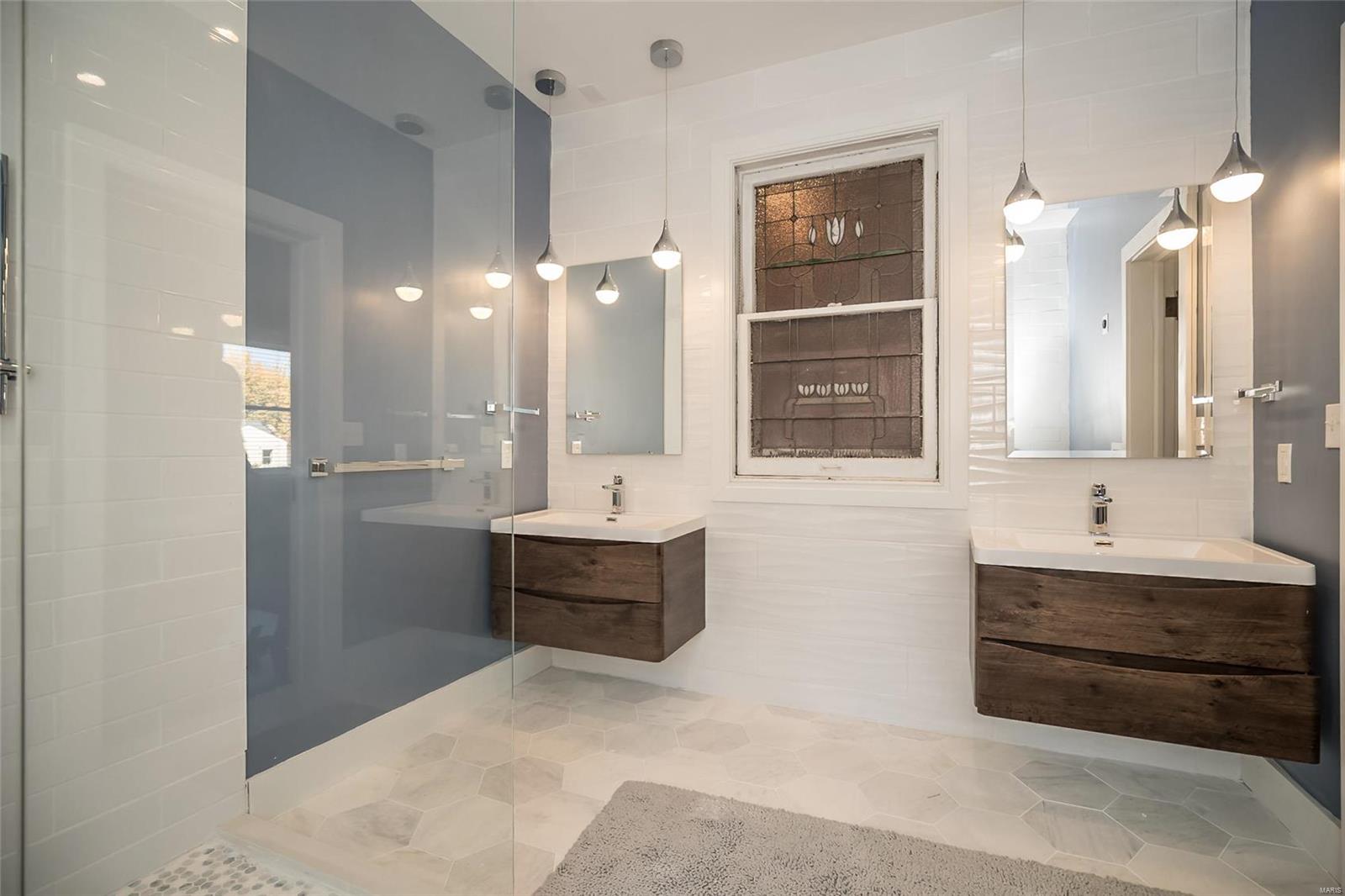 Hillcrest - Residential