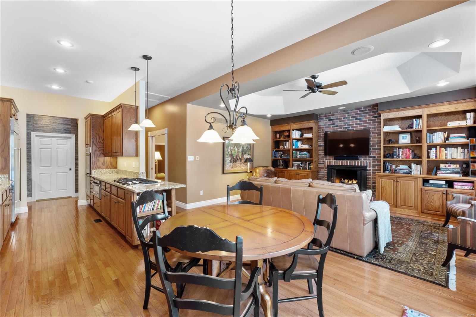 North Pointe Clayton - Residential