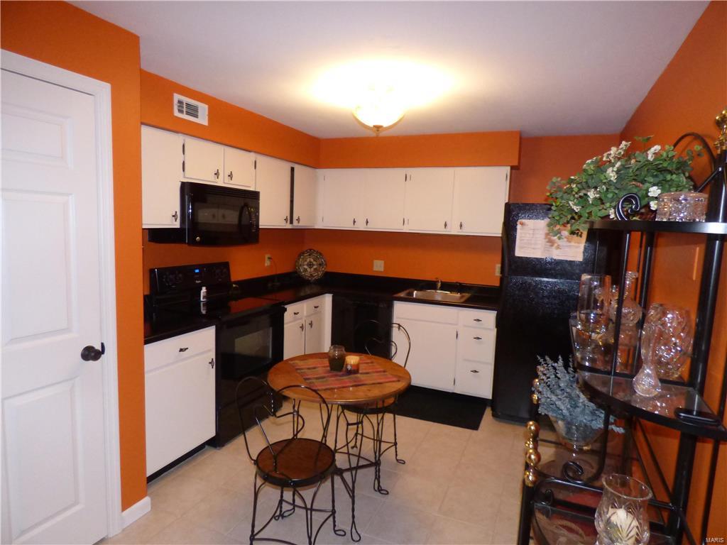 Timber Hills Garden Condo - Residential
