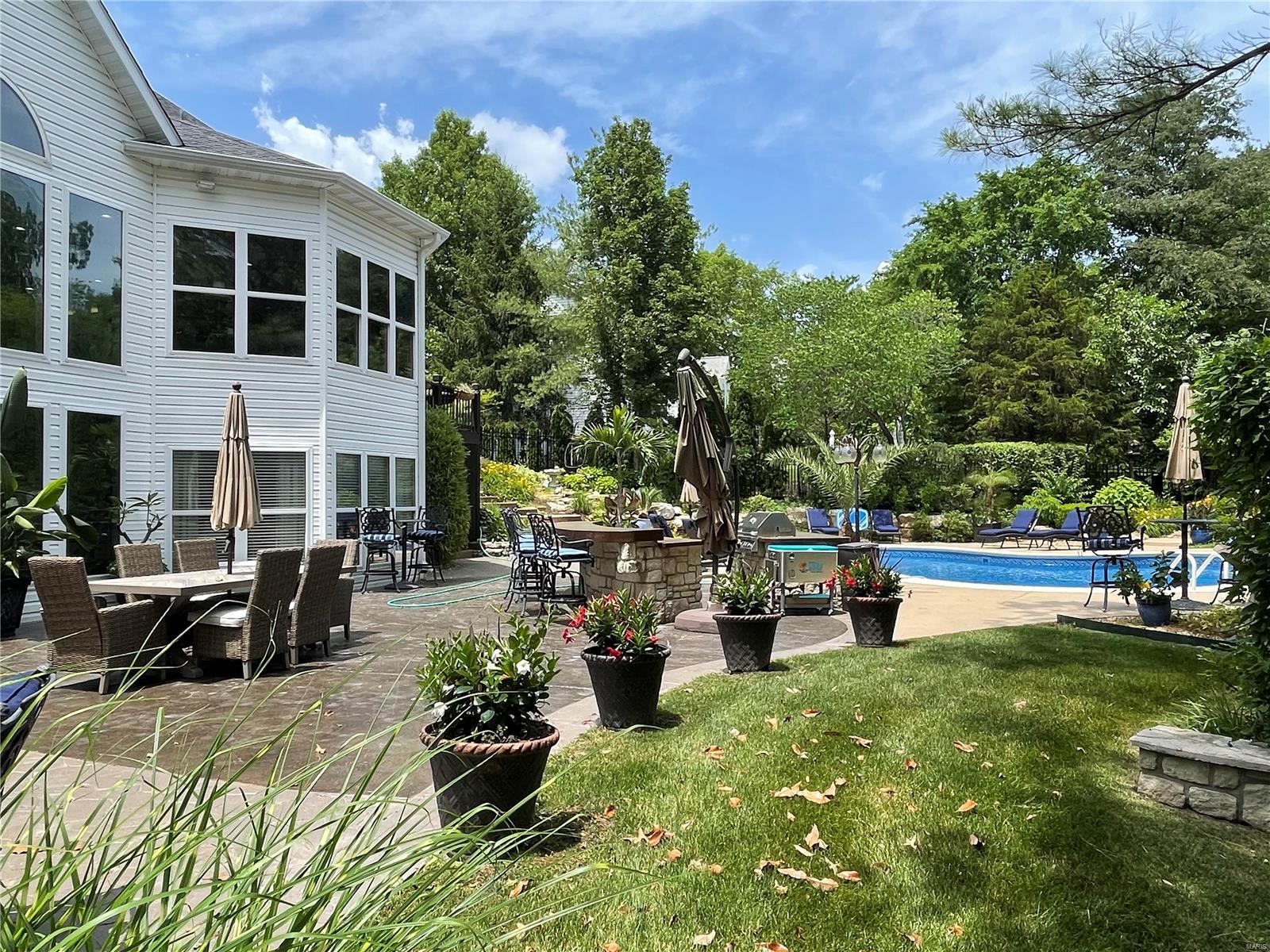 Camelot - Residential