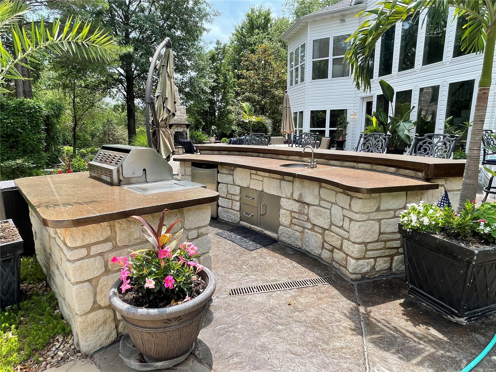 Camelot - Residential