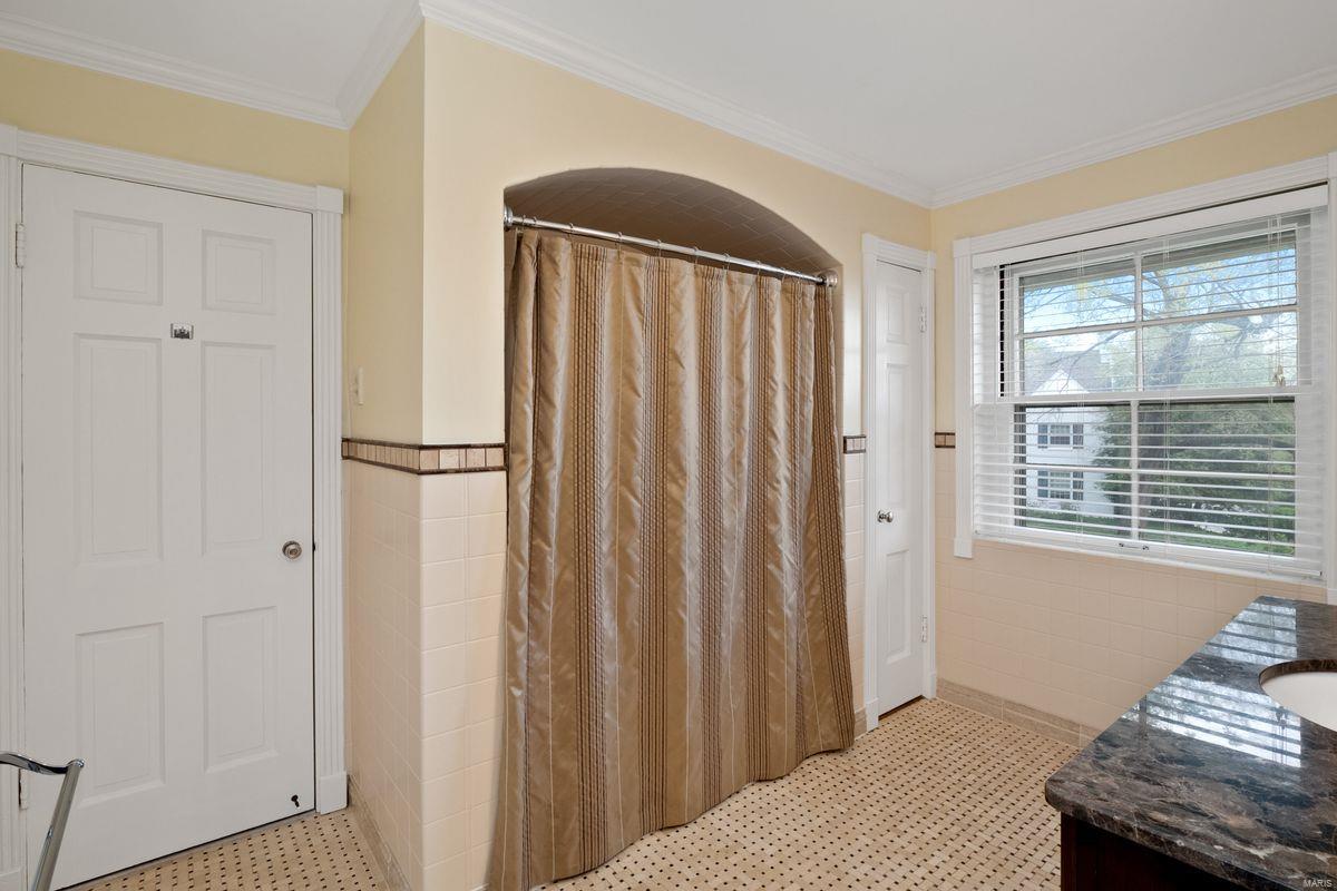 Lake Forest - Residential