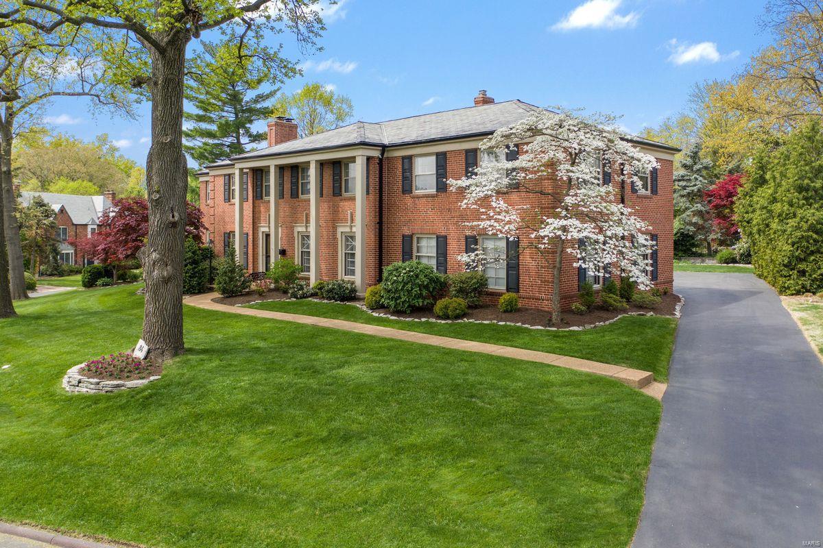 Lake Forest - Residential