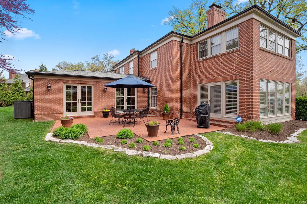 Lake Forest - Residential