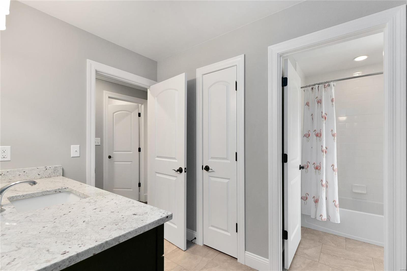 Bellecoeur 6 - Residential