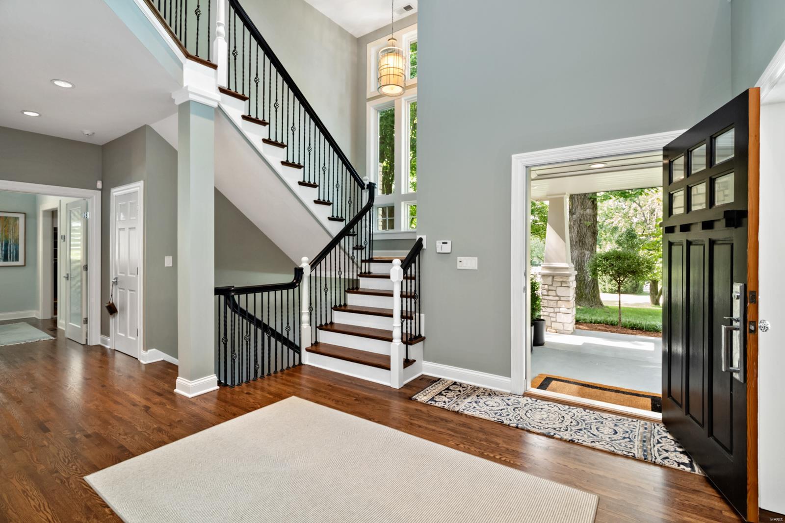 Huntleigh Manor - Residential