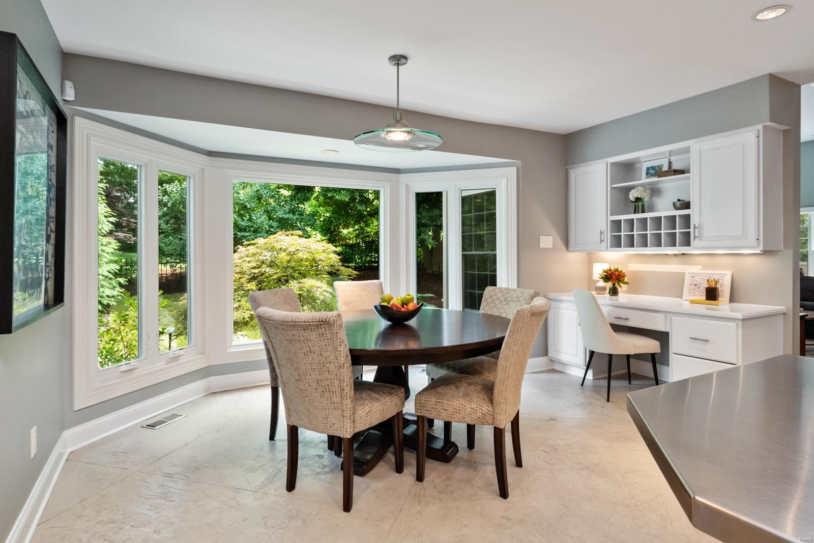 Huntleigh Manor - Residential