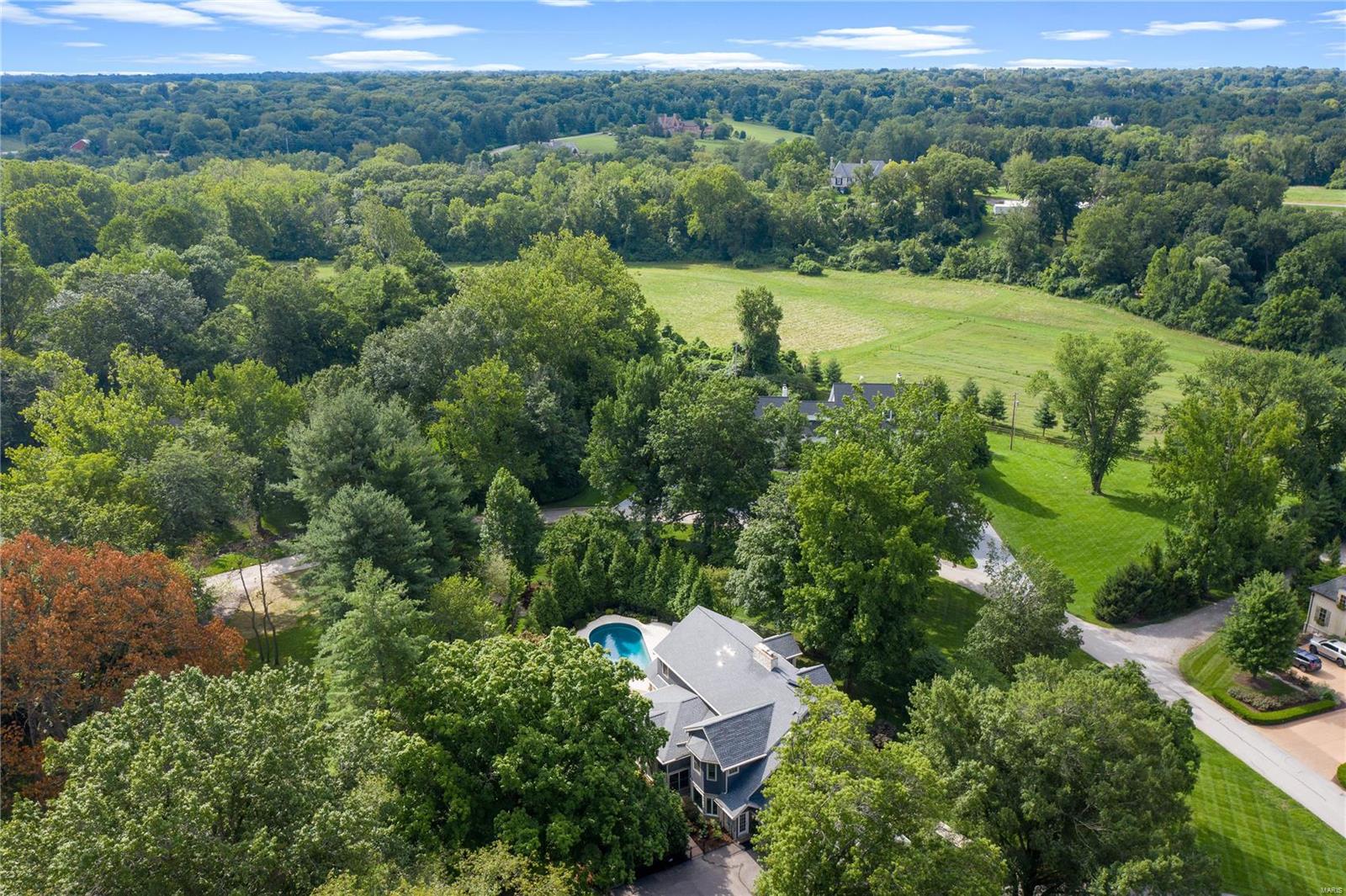 Huntleigh Manor - Residential