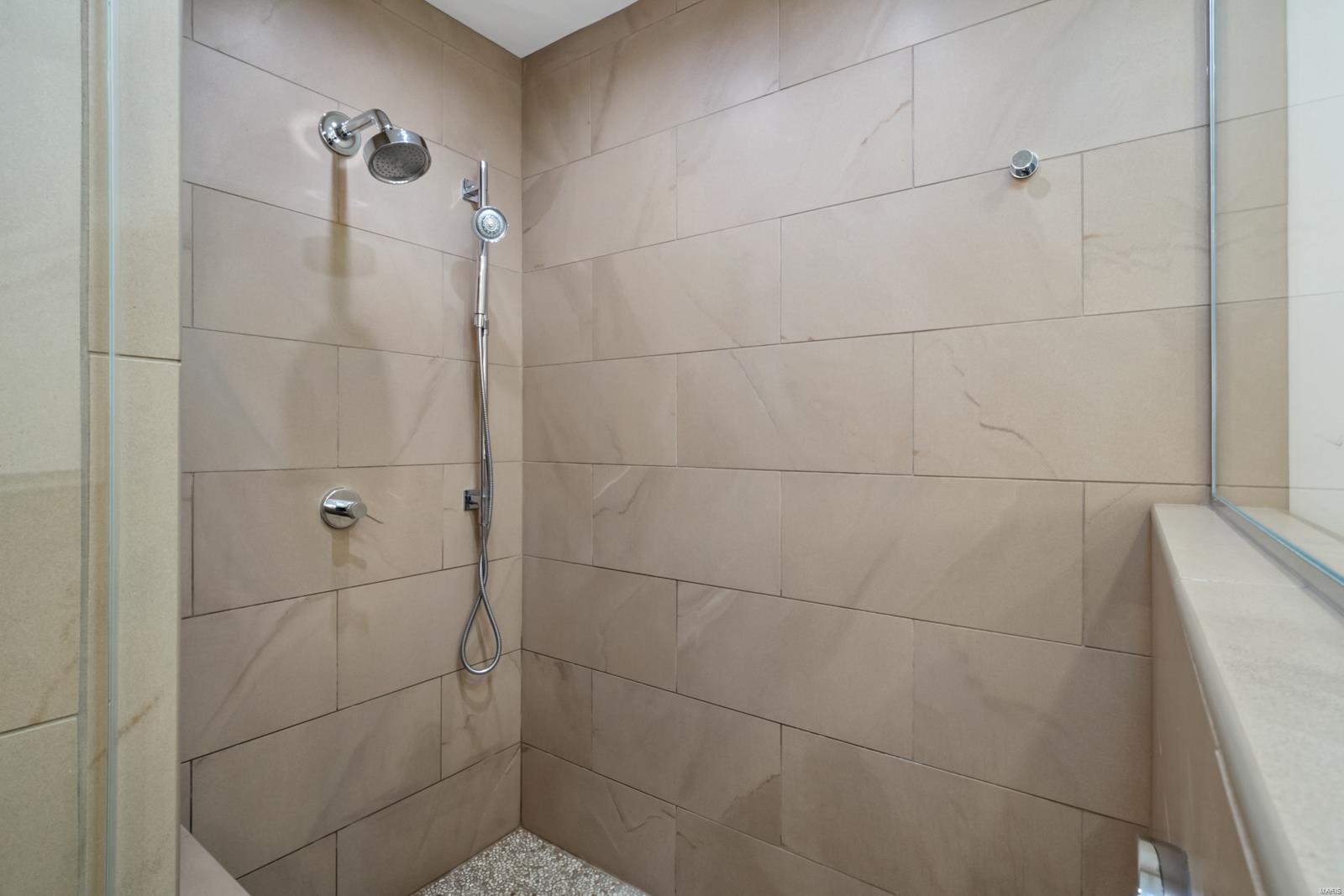 Huntleigh Manor - Residential