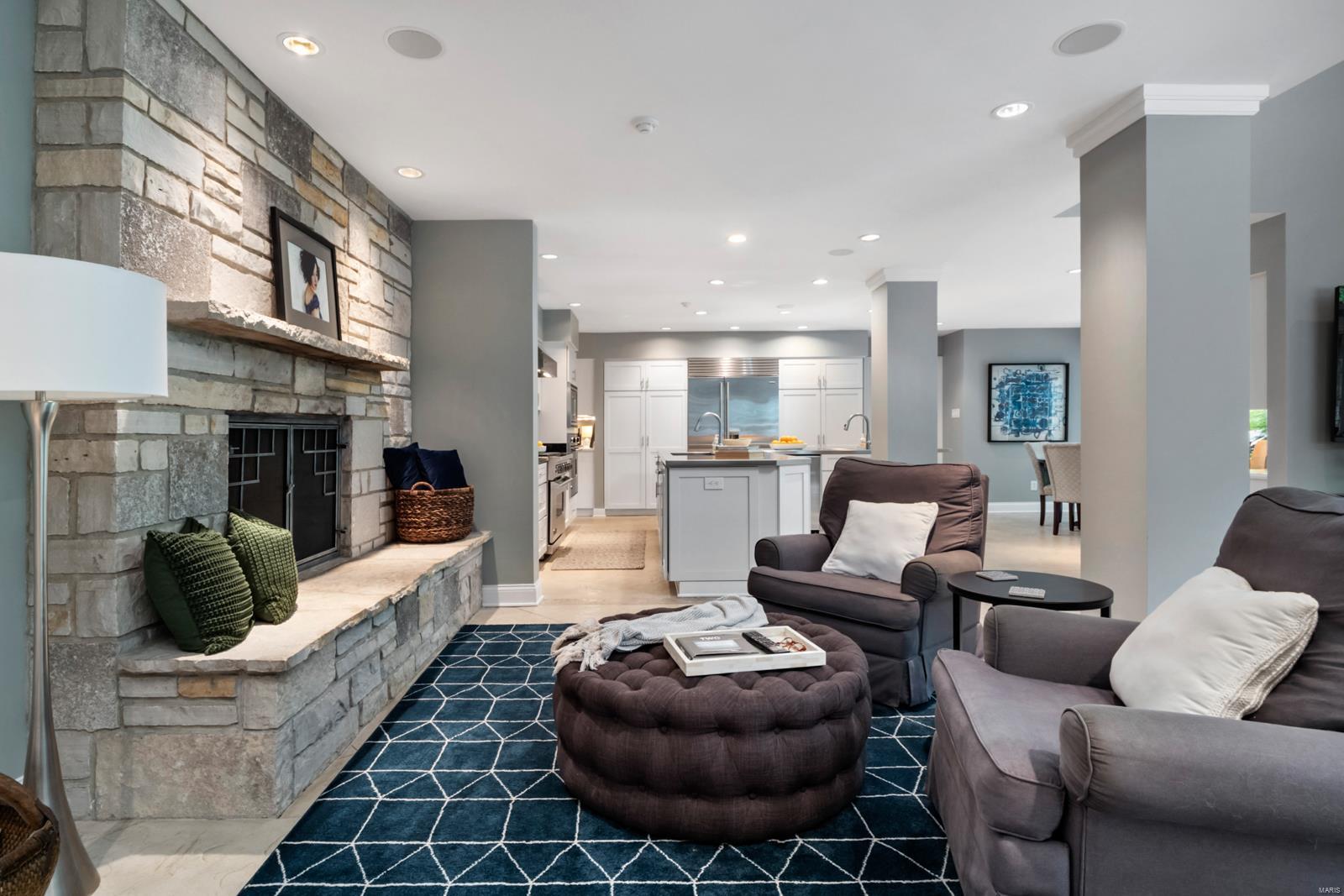 Huntleigh Manor - Residential