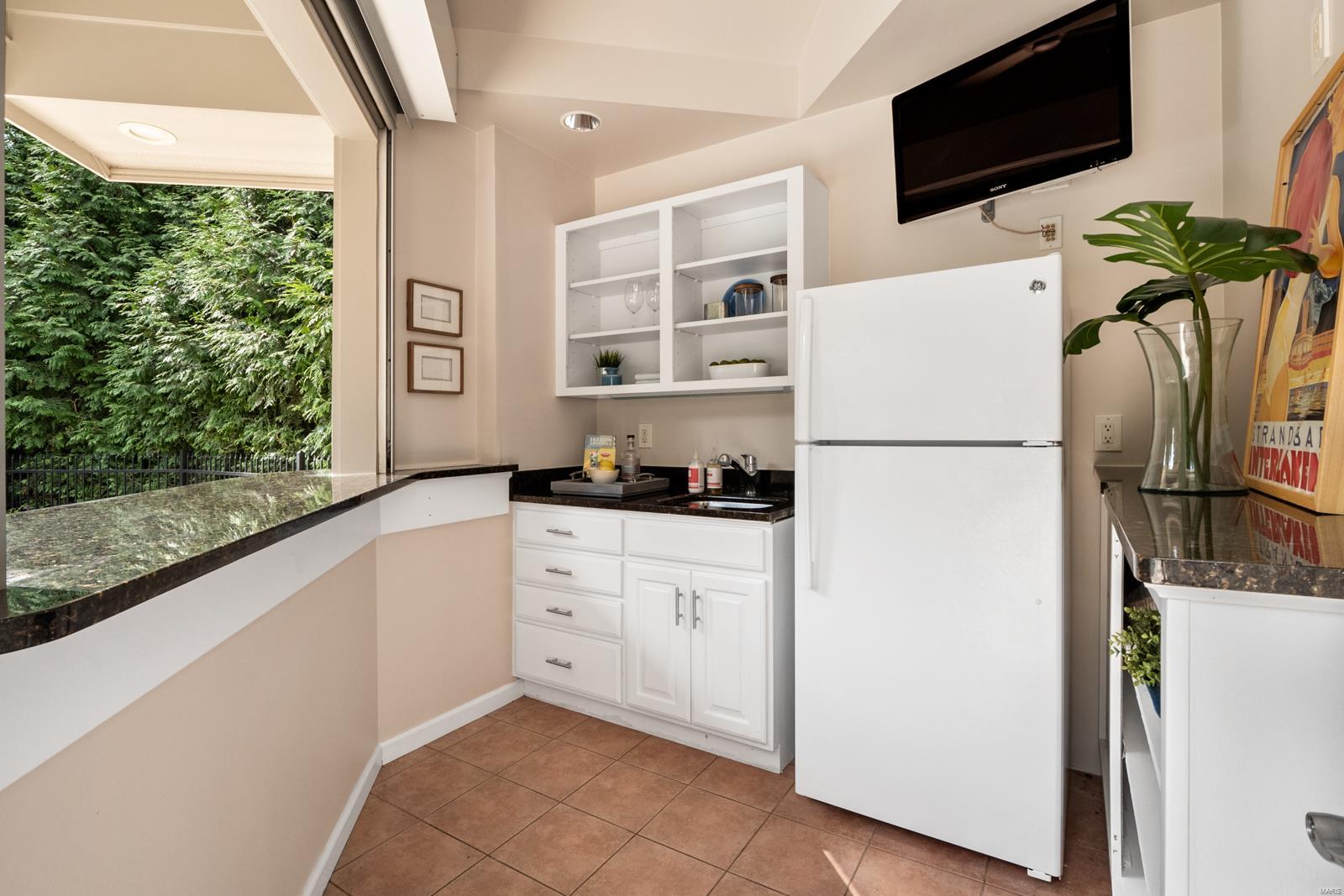 Huntleigh Manor - Residential