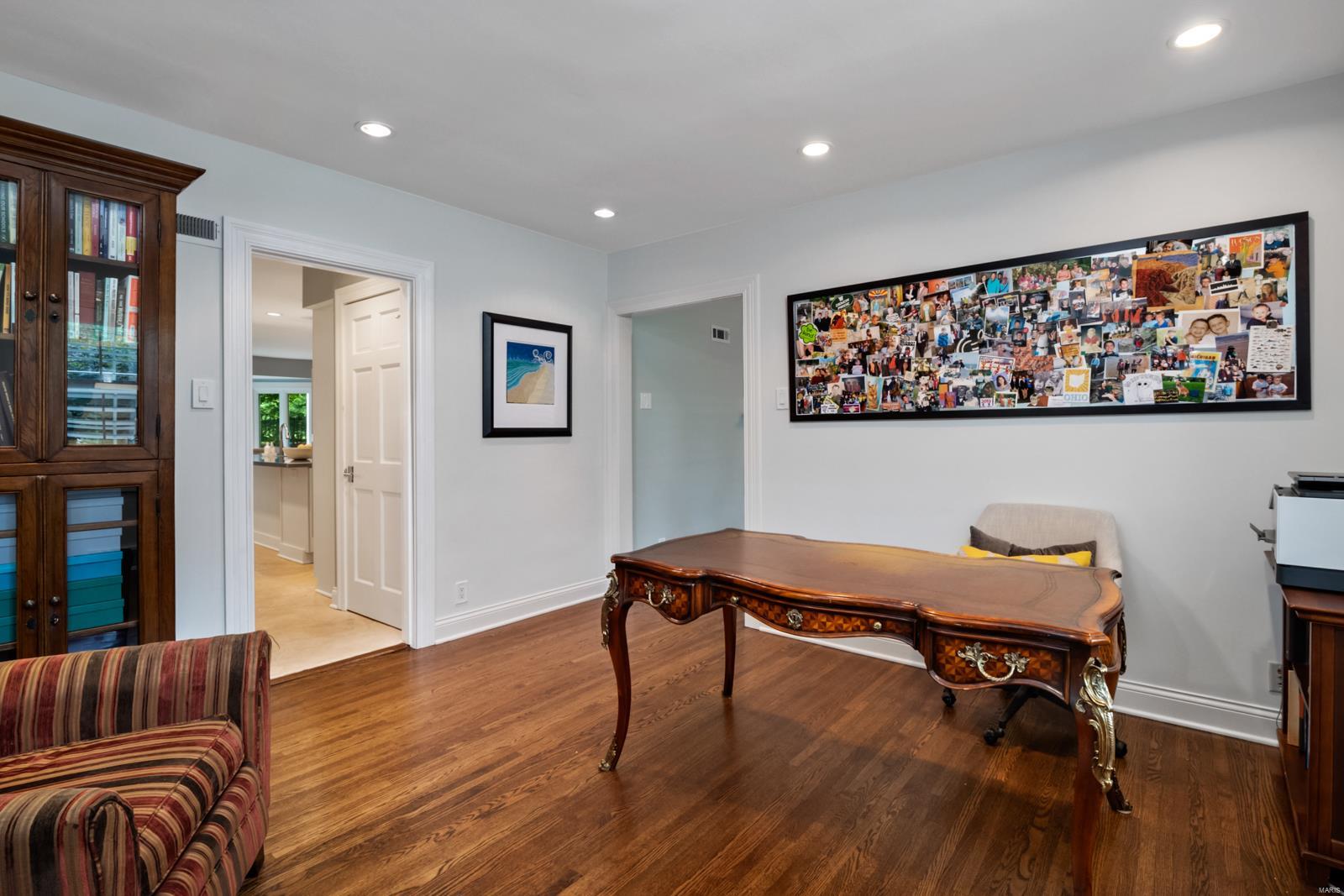 Huntleigh Manor - Residential