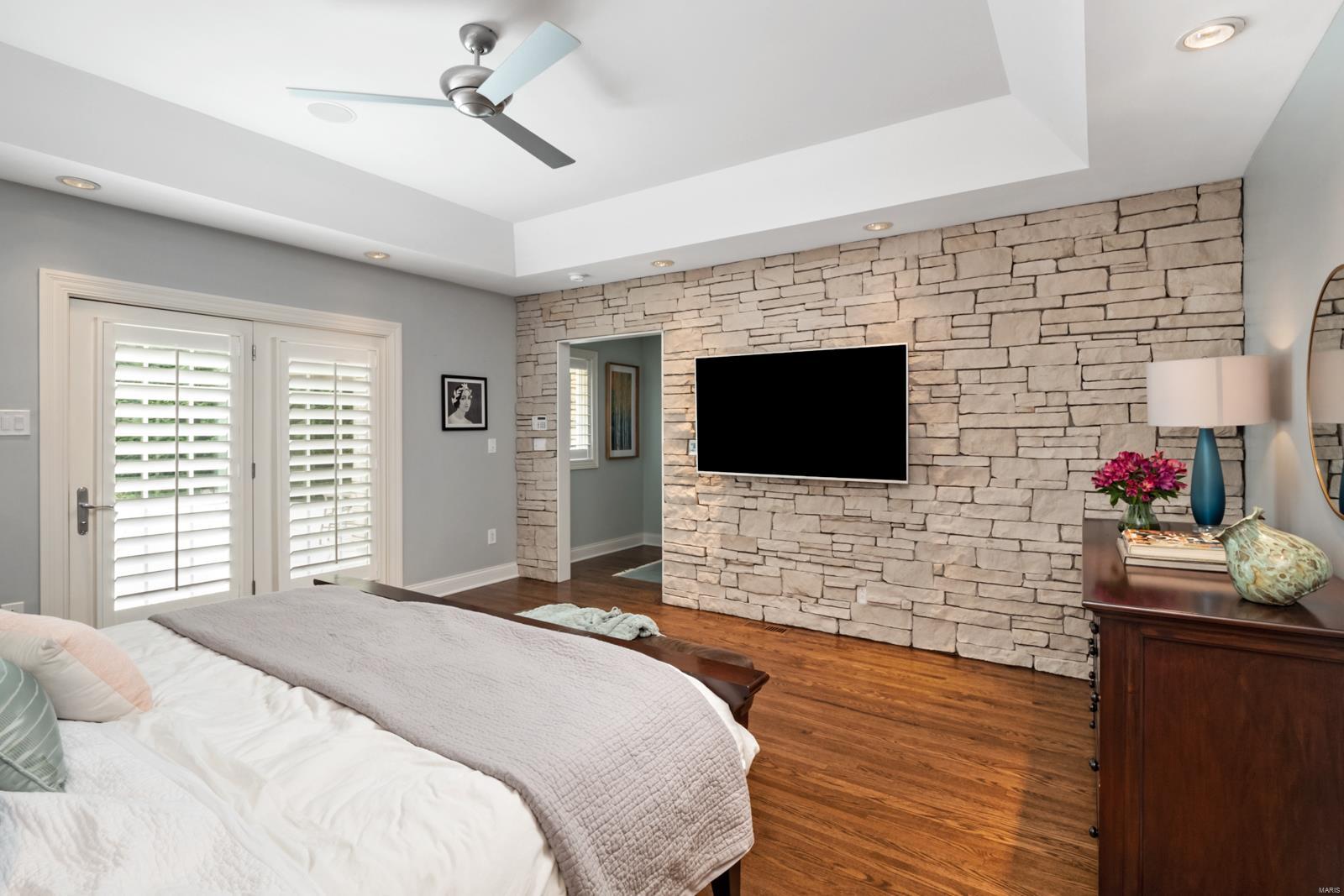 Huntleigh Manor - Residential