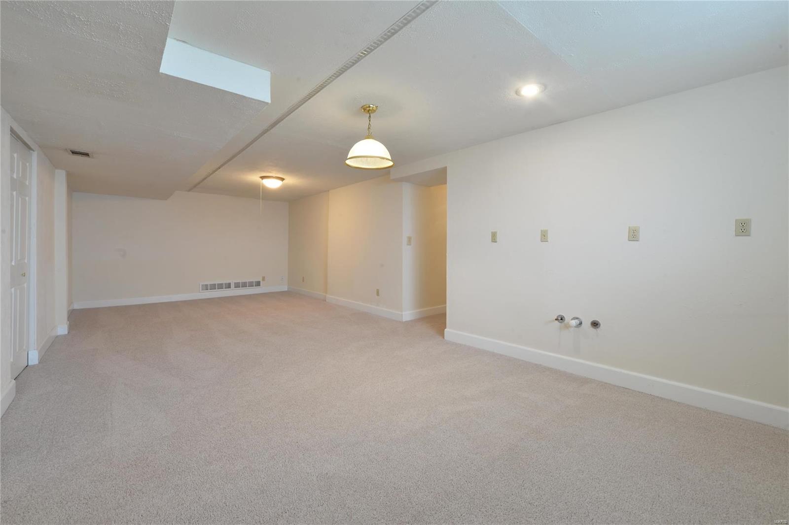 Crystal Creek Pointe II - Residential Lease